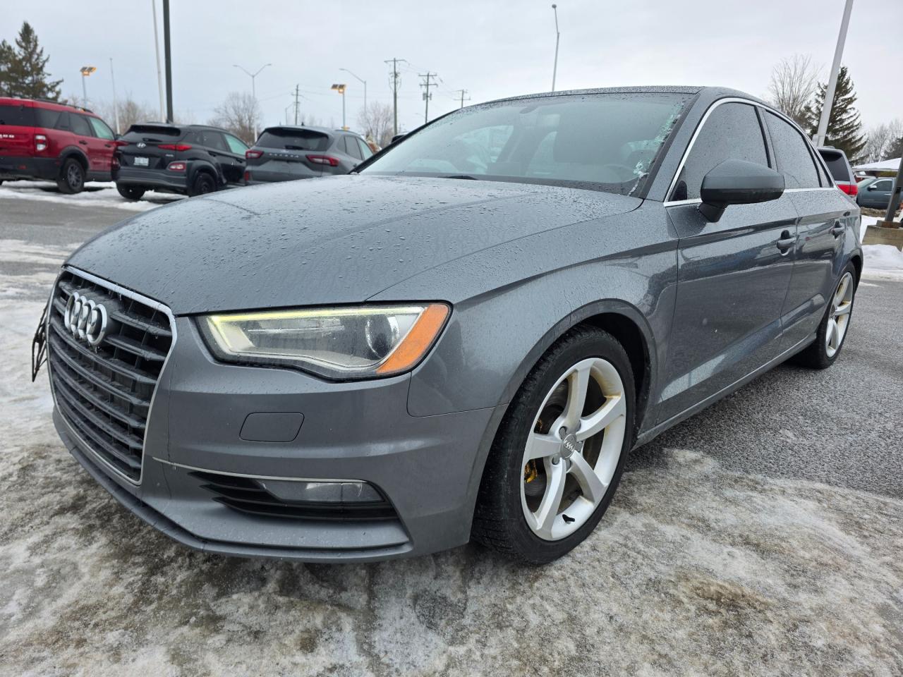 2016 Audi A3 2.0T Progressiv 4dr All-Wheel Drive quattro Sedan Photo2