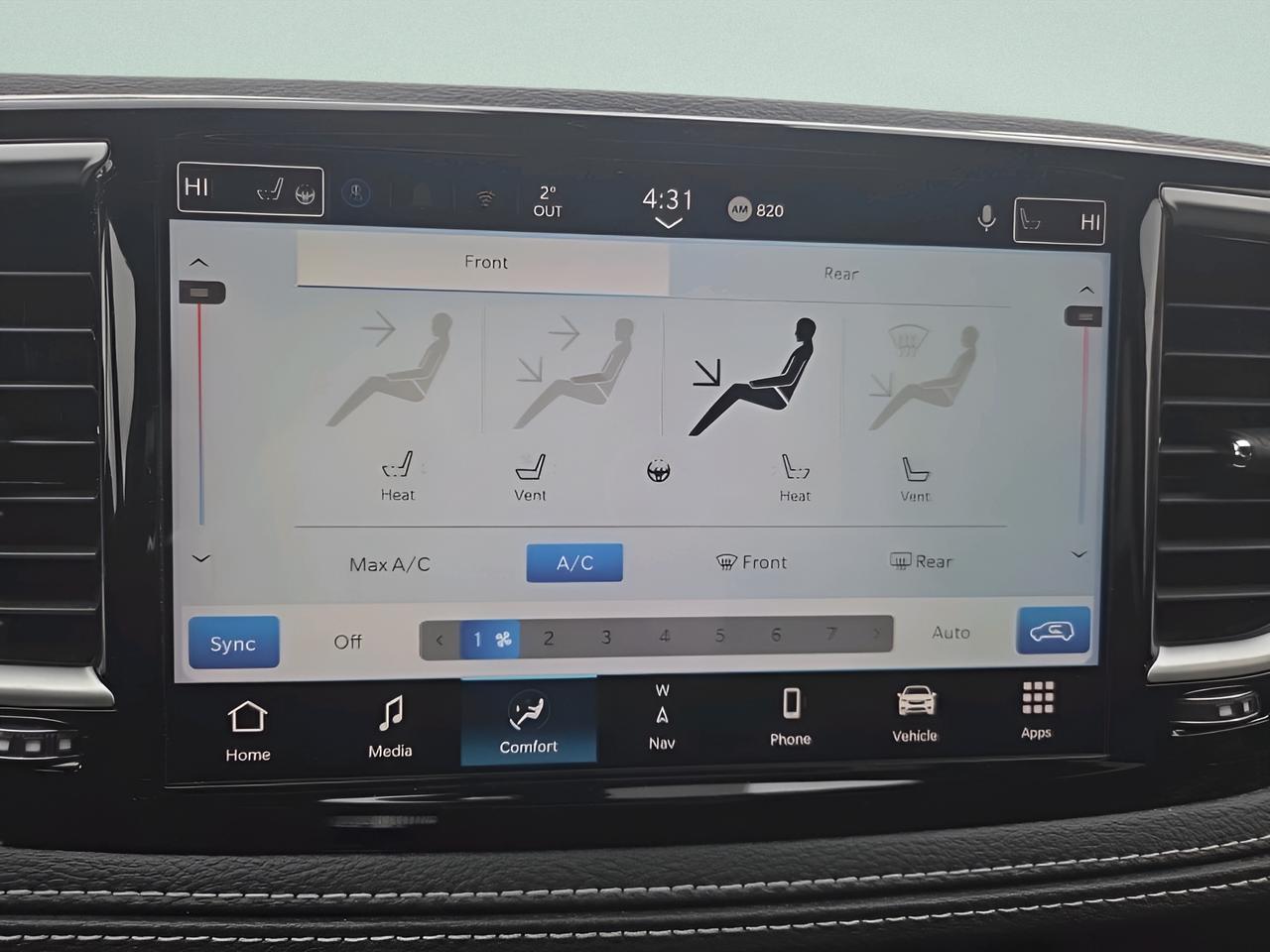 2024 Chrysler Pacifica Limited Front-Wheel Drive Passenger Van Photo