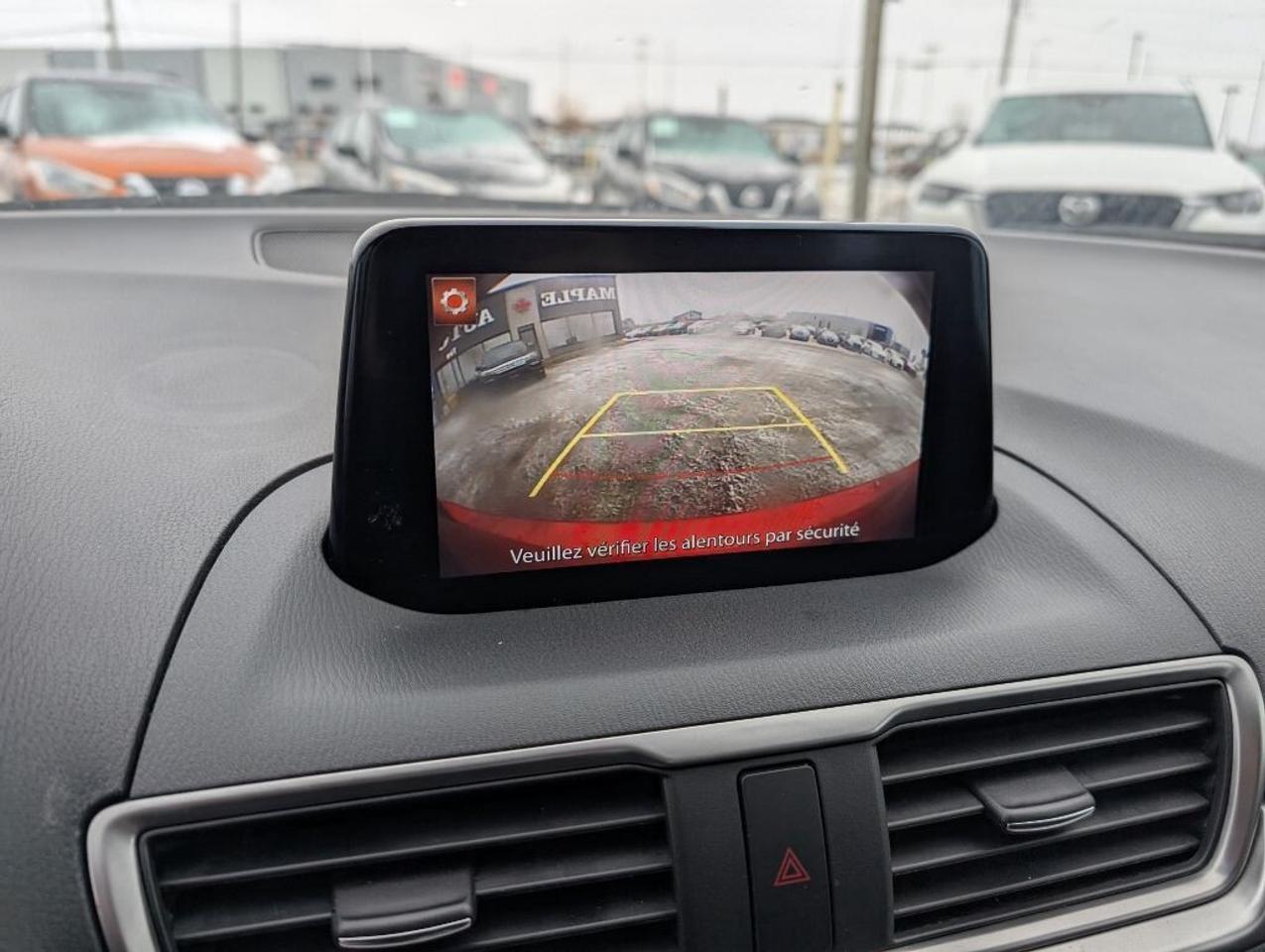 2018 Mazda Mazda3 Sport GS HATCHBACK   CAMERA   HTD SEATS Photo