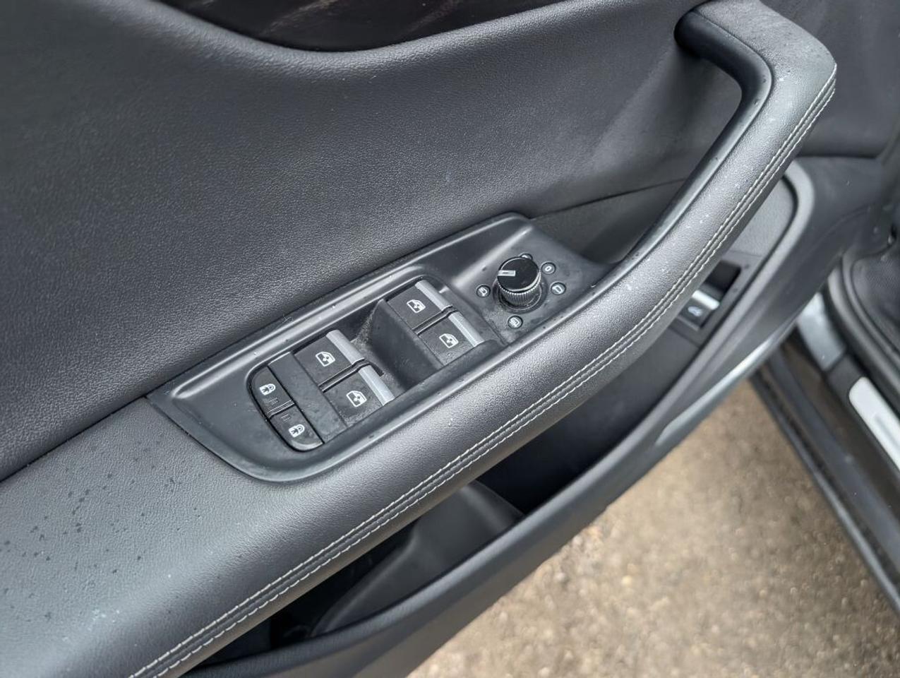 2023 Audi Q8 Progressiv 55 TFSI S-Line  NAV PANOROOF 360 CAMERA Photo