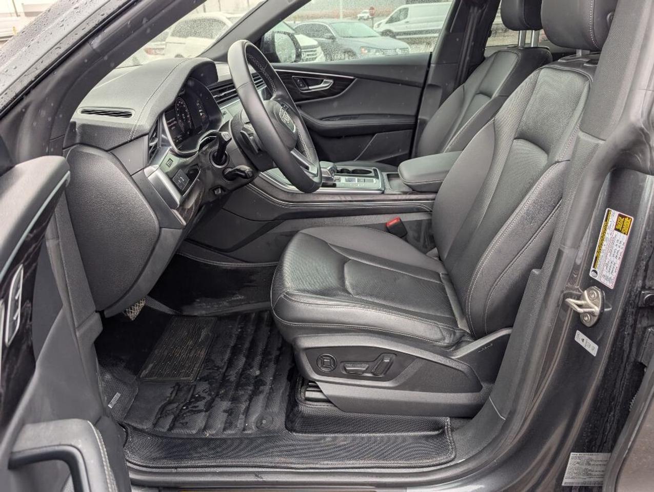 2023 Audi Q8 Progressiv 55 TFSI S-Line  NAV PANOROOF 360 CAMERA Photo