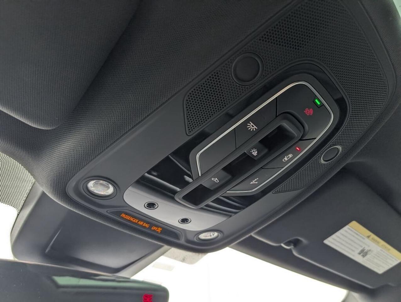 2023 Audi Q8 Progressiv 55 TFSI S-Line  NAV PANOROOF 360 CAMERA Photo