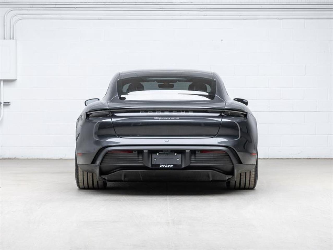 2023 Porsche Taycan  Photo