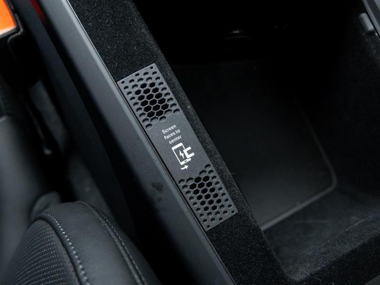 2023 Porsche Taycan  Photo