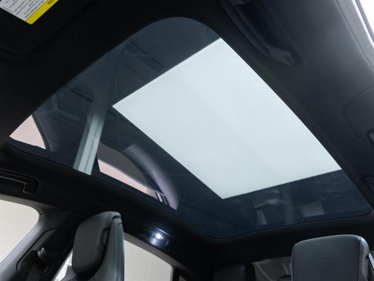 2023 Porsche Taycan  Photo