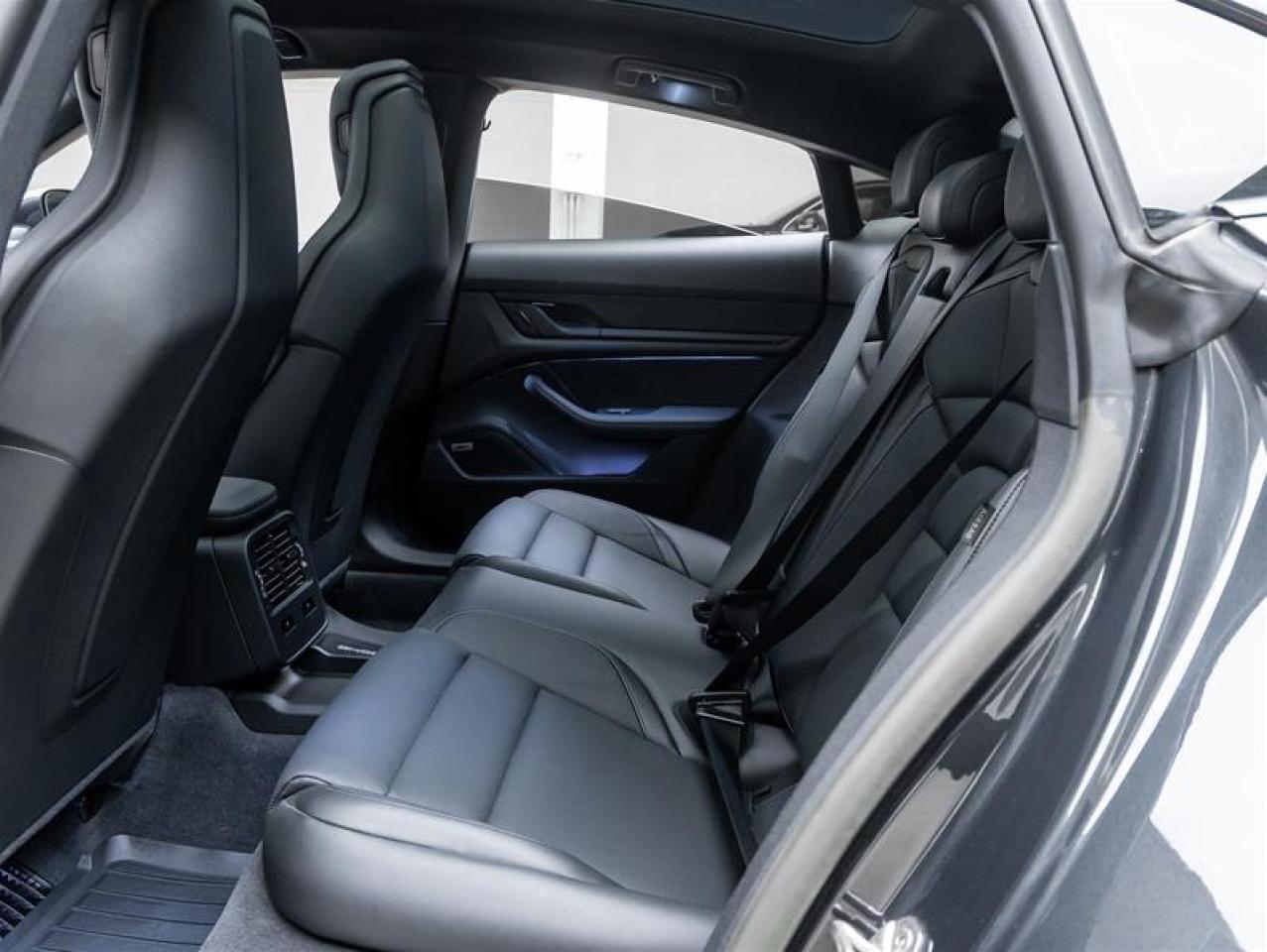 2023 Porsche Taycan  Photo