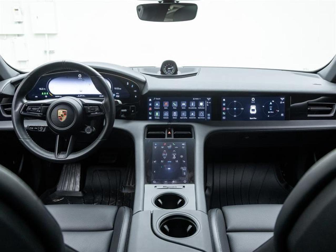 2023 Porsche Taycan  Photo