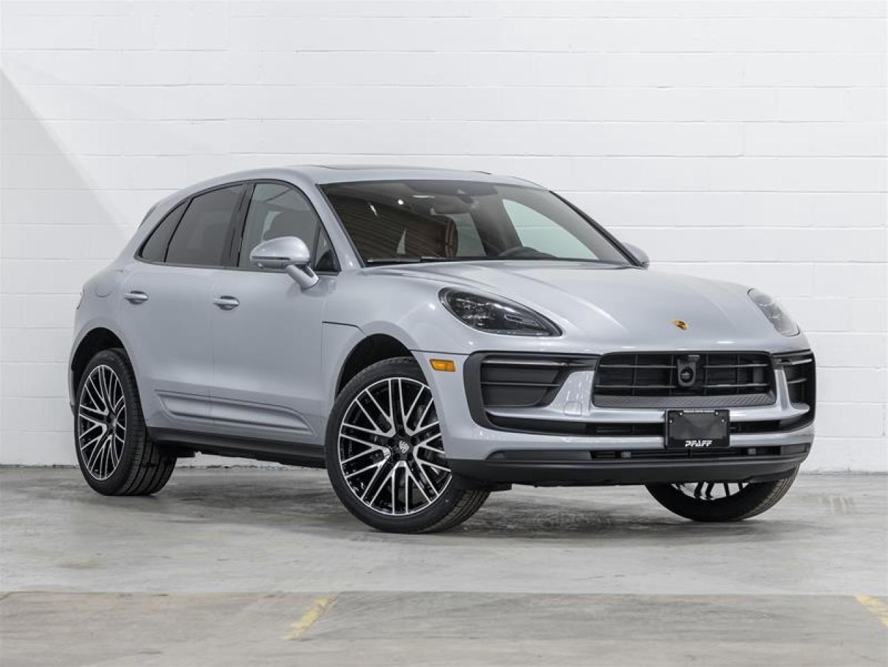 2026 Porsche Macan  Photo