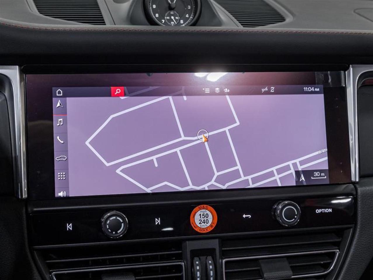 2026 Porsche Macan  Photo