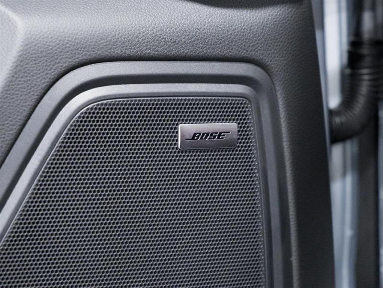 2026 Porsche Macan  Photo