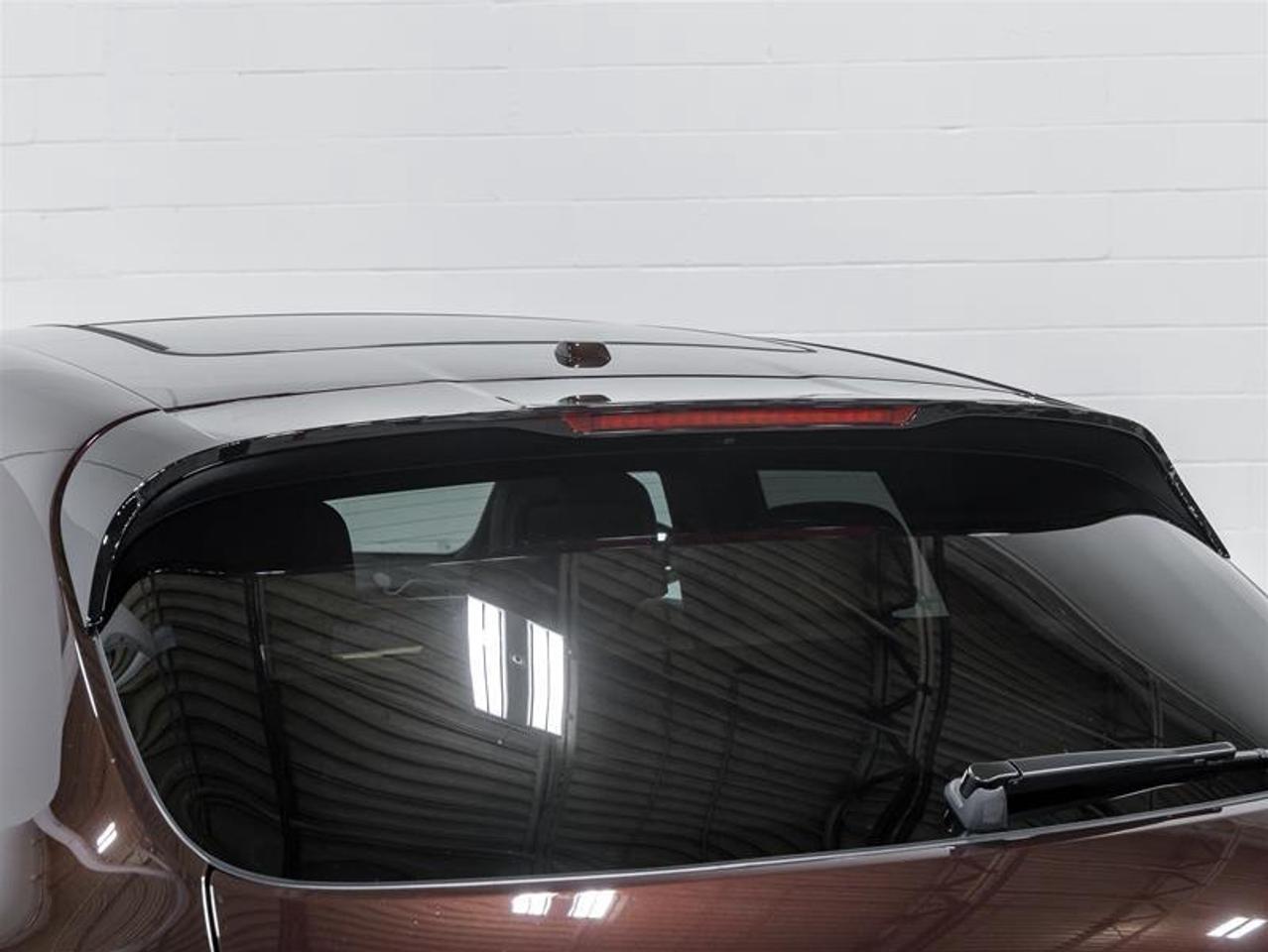 2026 Porsche Macan  Photo