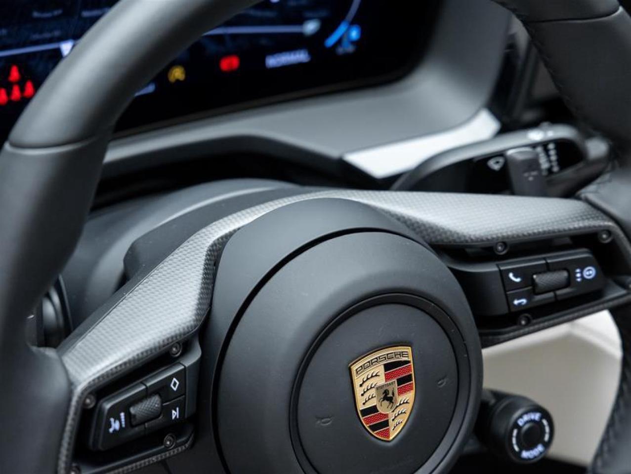 2025 Porsche Panamera  Photo