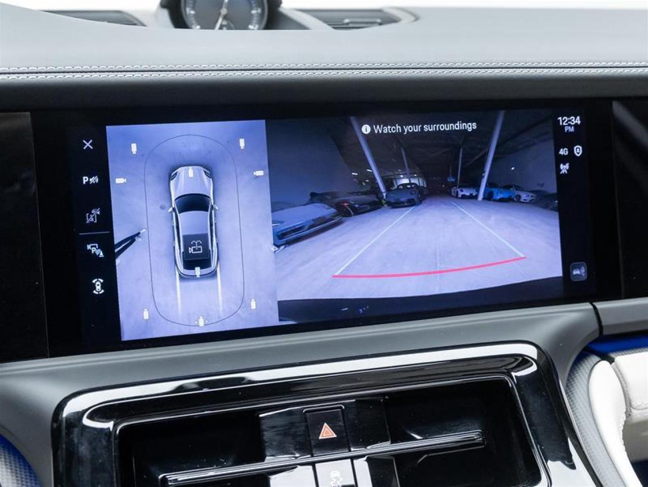 2025 Porsche Panamera  Photo