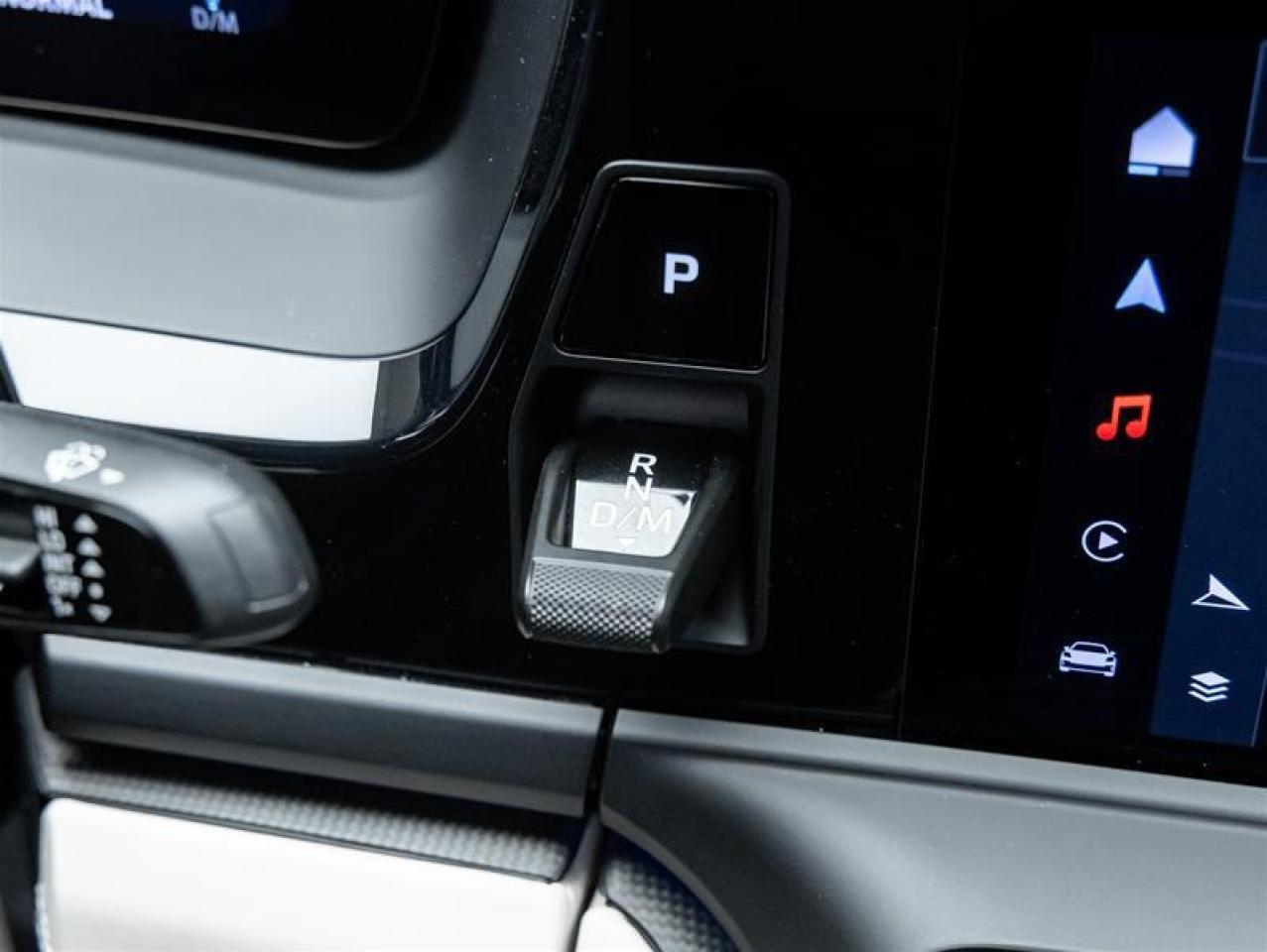 2025 Porsche Panamera  Photo