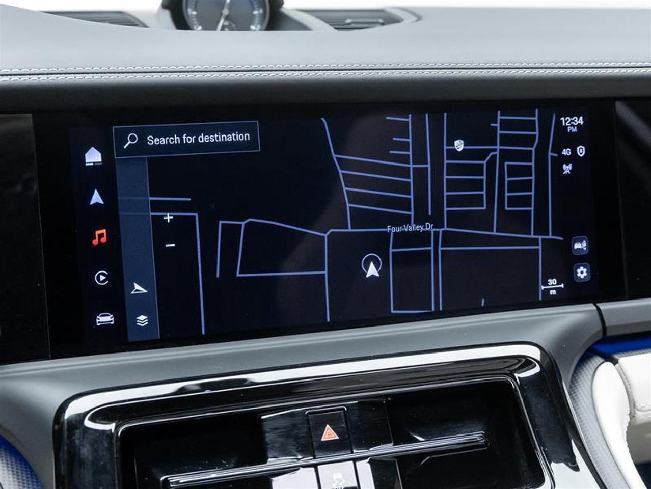 2025 Porsche Panamera  Photo