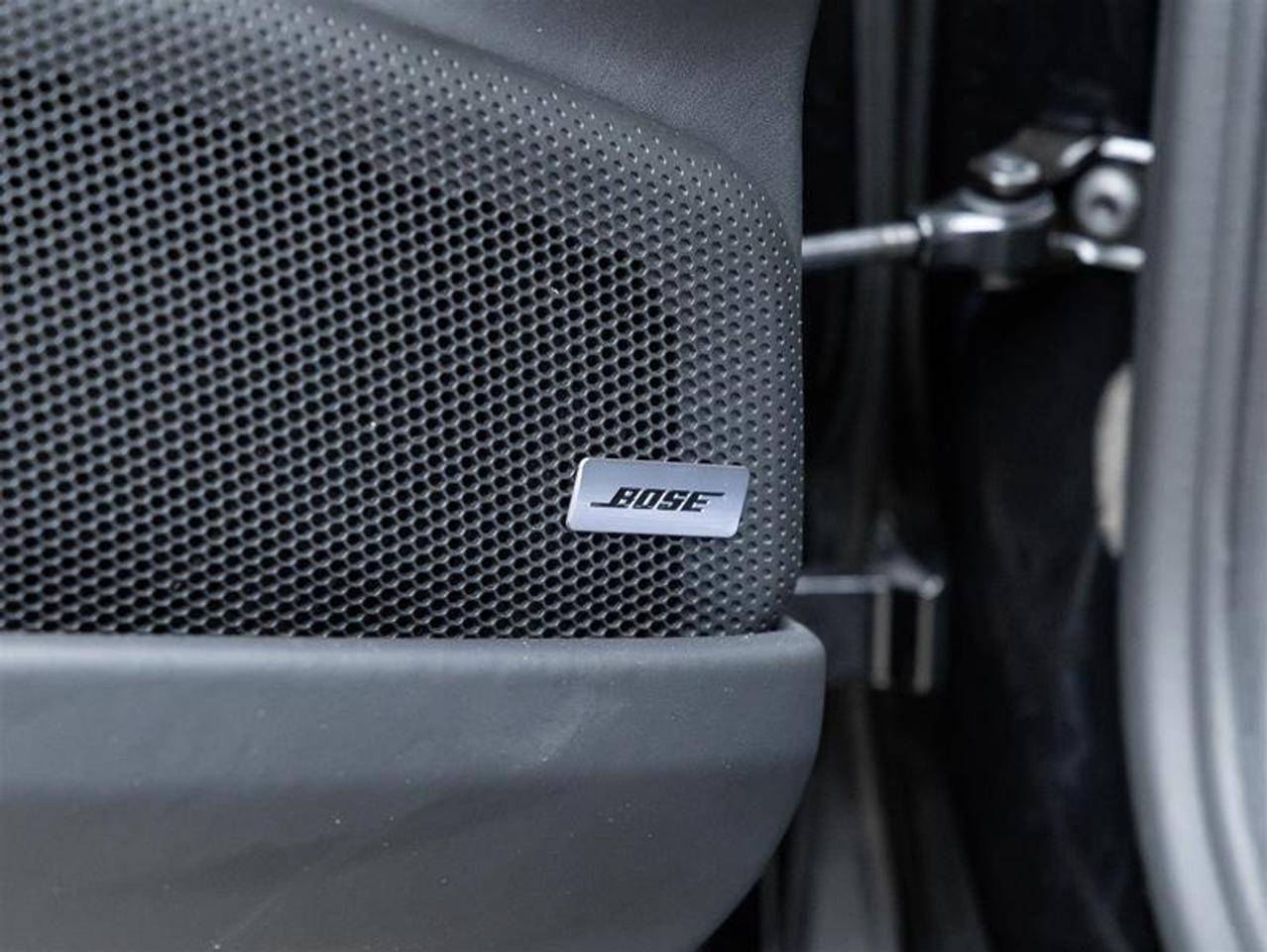 2025 Porsche Panamera  Photo