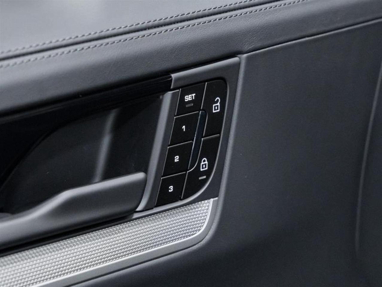 2026 Porsche Cayenne  Photo