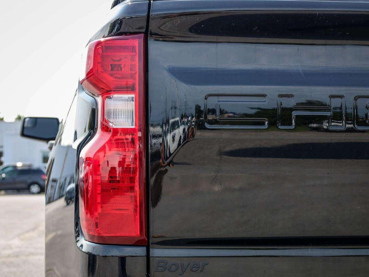 2022 Chevrolet Silverado 1500 Custom CLEAN CARFAX, GREAT PRICE $$$ Photo