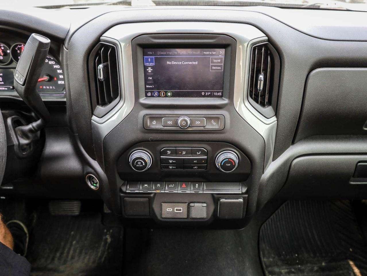 2022 Chevrolet Silverado 1500 Custom CLEAN CARFAX, GREAT PRICE $$$ Photo