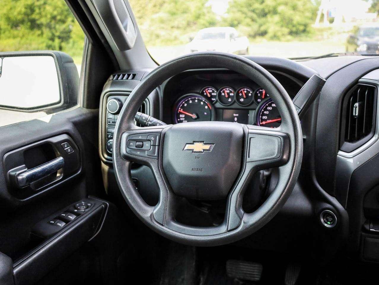 2022 Chevrolet Silverado 1500 Custom CLEAN CARFAX, GREAT PRICE $$$ Photo