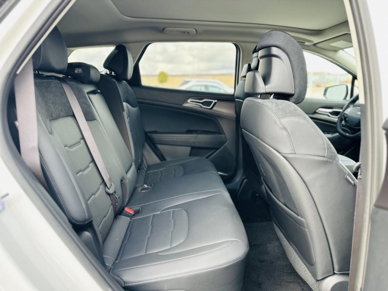 2026 Kia Sportage Hybrid EX Premium AWD Photo