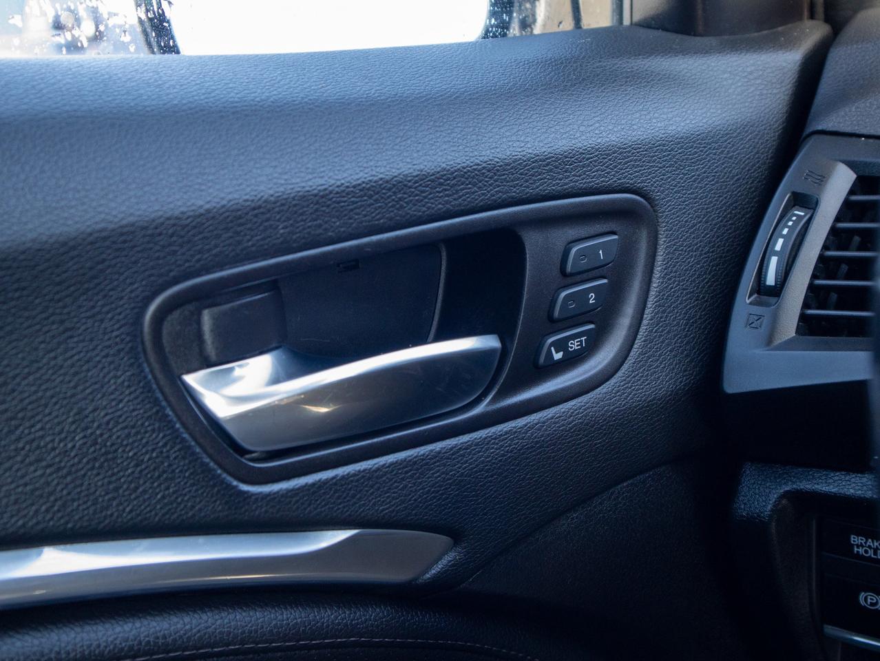 2019 Acura MDX Tech - Seat Memory   Leather Steering Wheel Photo