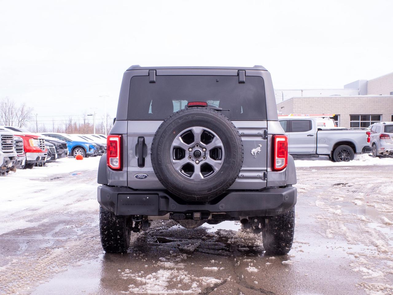 2023 Ford Bronco - Rollover Protection Bars   Heated Mirrors Photo