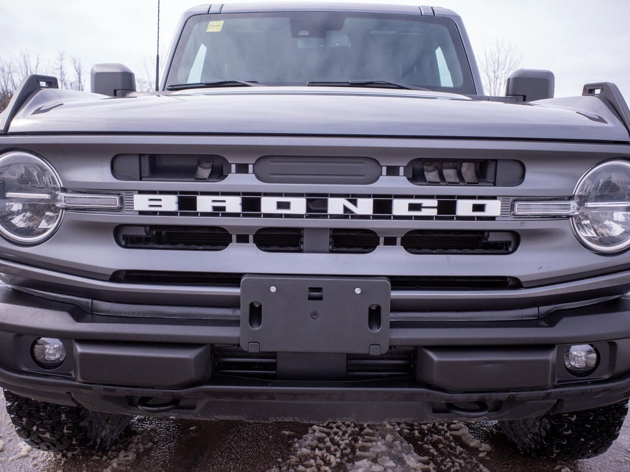 2023 Ford Bronco - Rollover Protection Bars   Heated Mirrors Photo