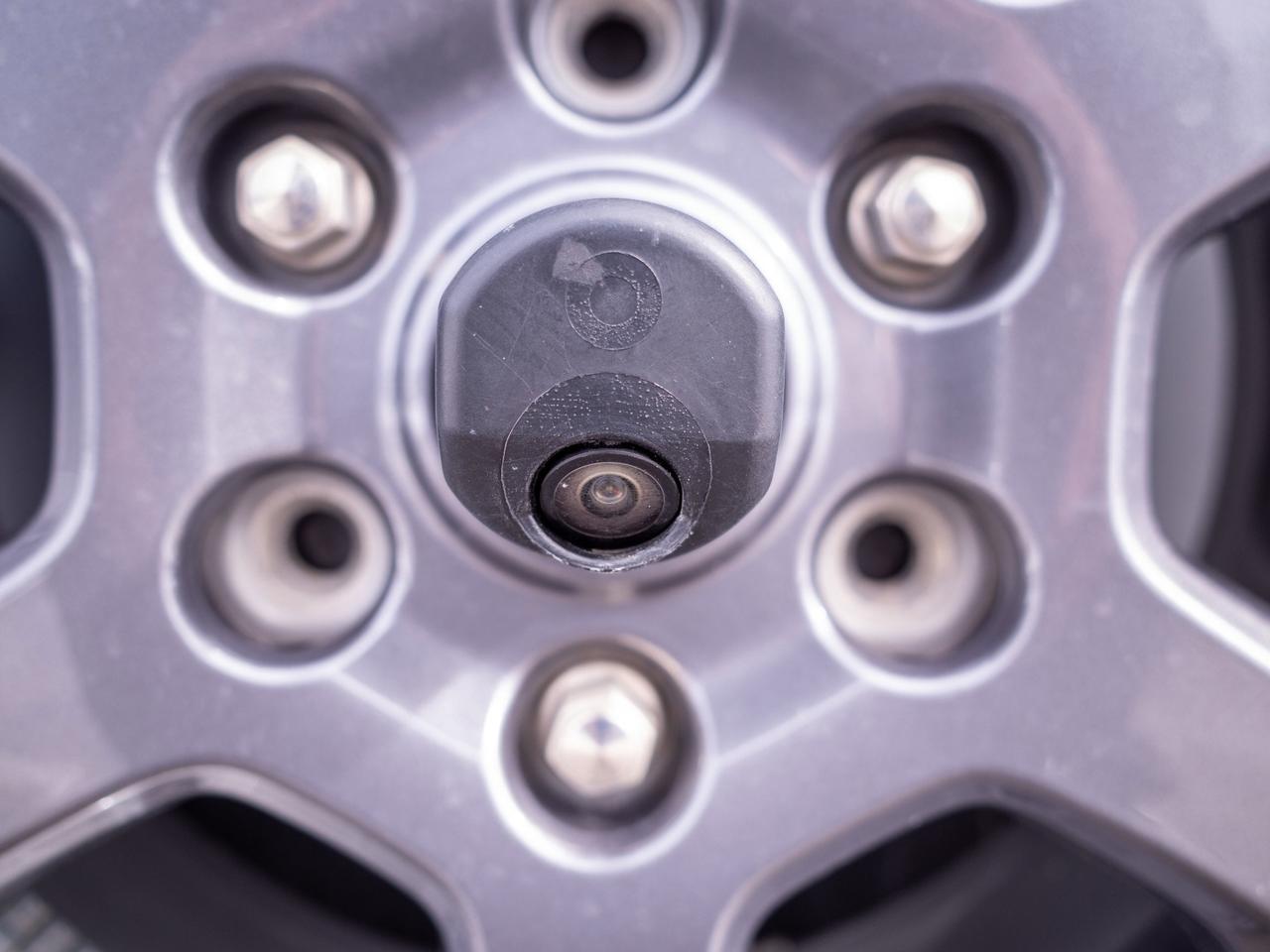 2023 Ford Bronco - Rollover Protection Bars   Heated Mirrors Photo