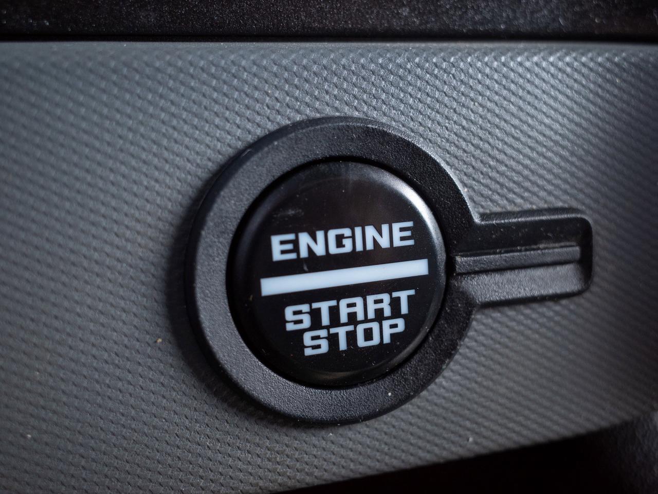 2023 Ford Bronco - Rollover Protection Bars   Heated Mirrors Photo