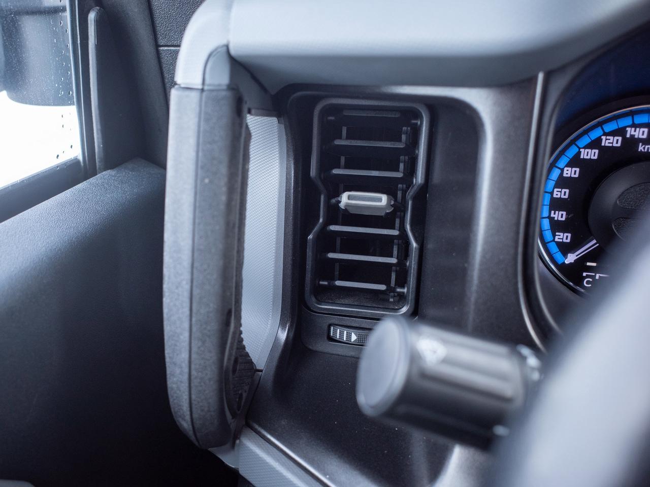 2023 Ford Bronco - Rollover Protection Bars   Heated Mirrors Photo