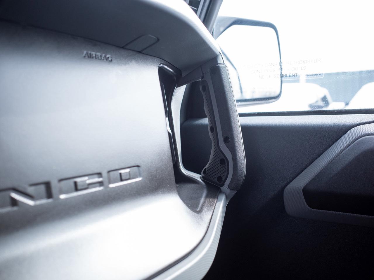 2023 Ford Bronco - Rollover Protection Bars   Heated Mirrors Photo