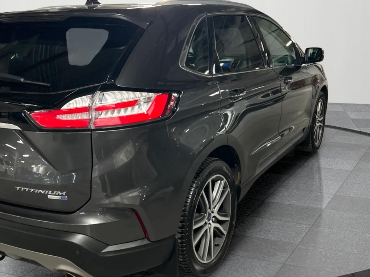 2020 Ford Edge TITANIUM 4DR ALL-WHEEL DRIVE Photo