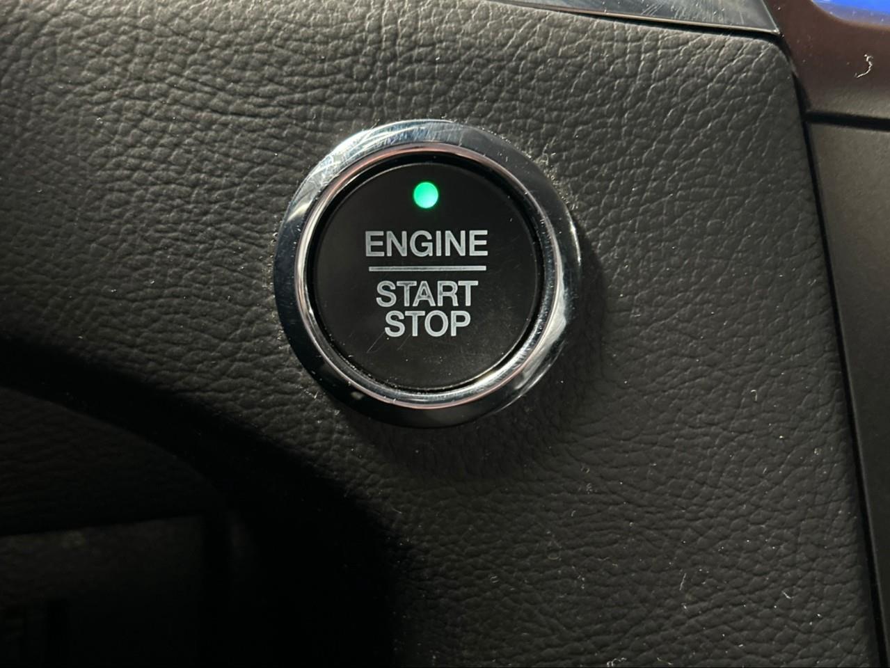 2020 Ford Edge TITANIUM 4DR ALL-WHEEL DRIVE Photo