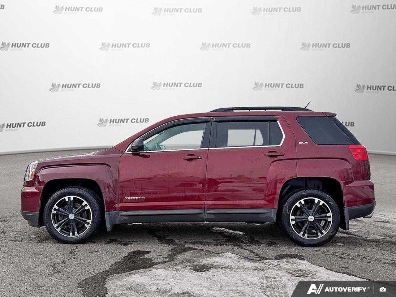 2017 GMC Terrain SLE   Heated Seats   Rear Camera   Alloy Rims Photo