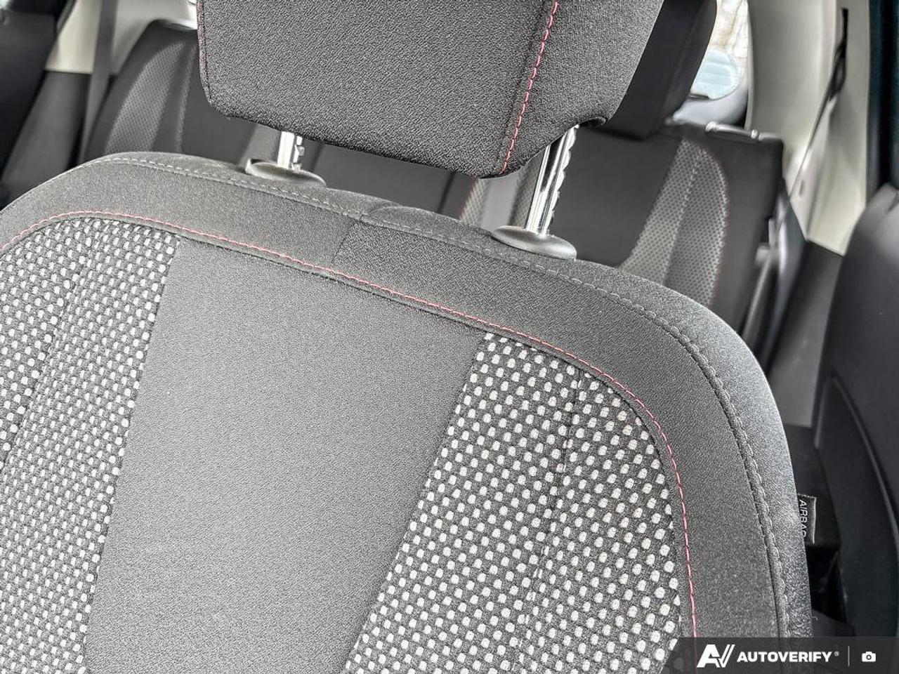 2017 GMC Terrain SLE   Heated Seats   Rear Camera   Alloy Rims Photo