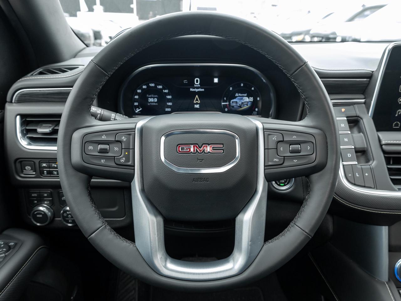 2023 GMC Yukon 5.3L V8, SLT LUXURY PKG, PANORAMIC SUNROOF Photo