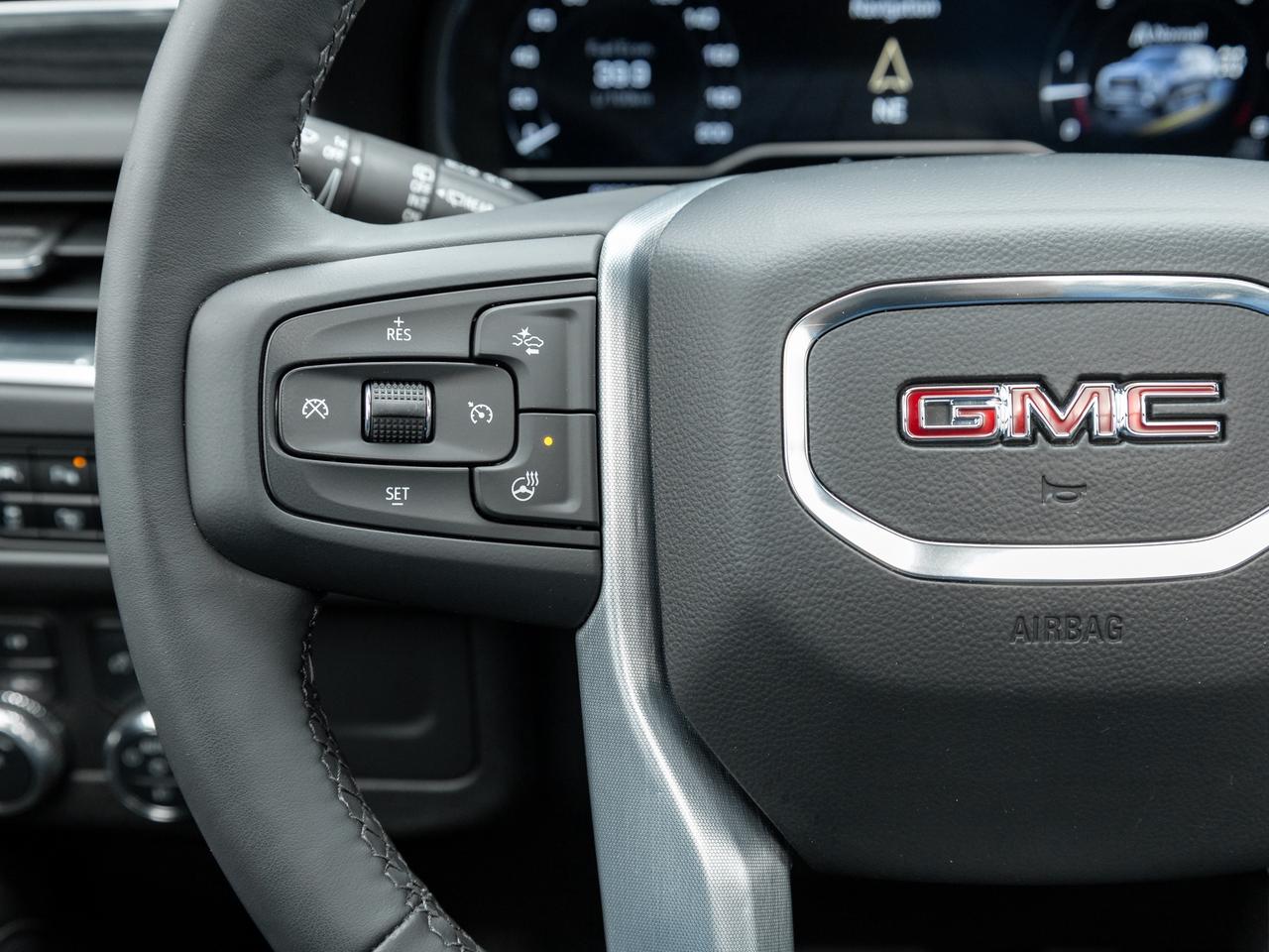 2023 GMC Yukon 5.3L V8, SLT LUXURY PKG, PANORAMIC SUNROOF Photo