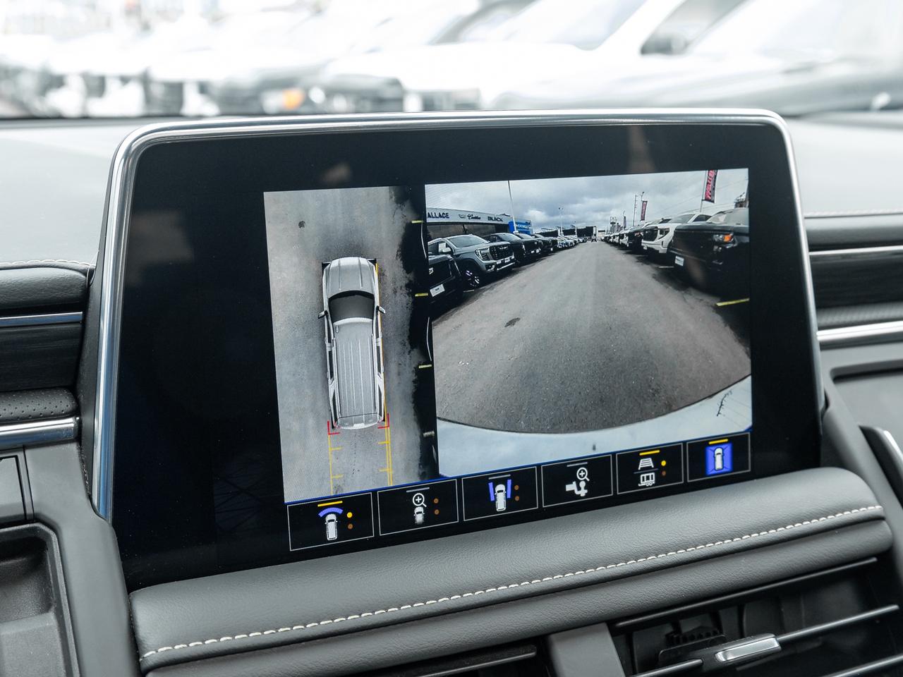 2023 GMC Yukon 5.3L V8, SLT LUXURY PKG, PANORAMIC SUNROOF Photo