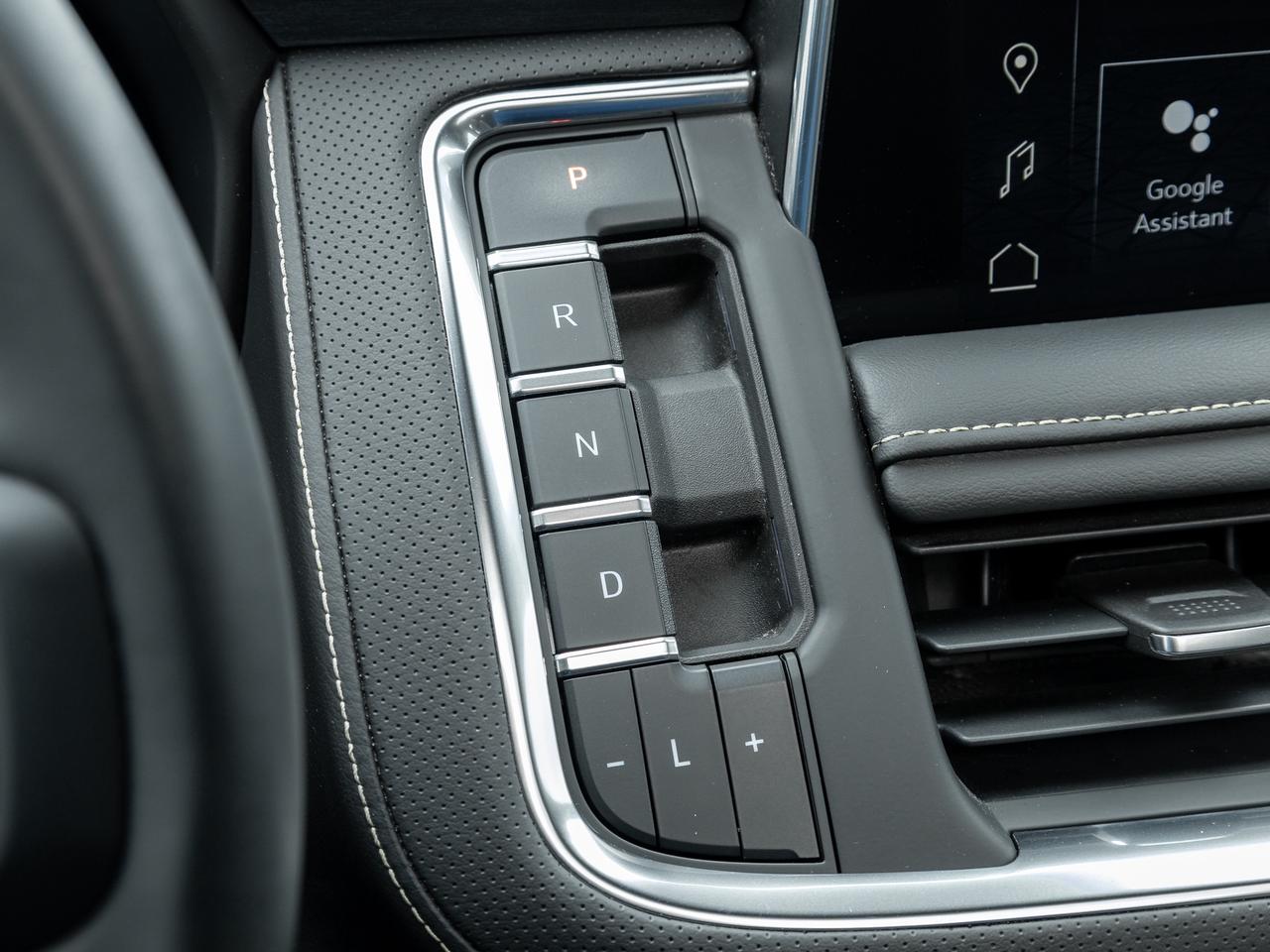 2023 GMC Yukon 5.3L V8, SLT LUXURY PKG, PANORAMIC SUNROOF Photo