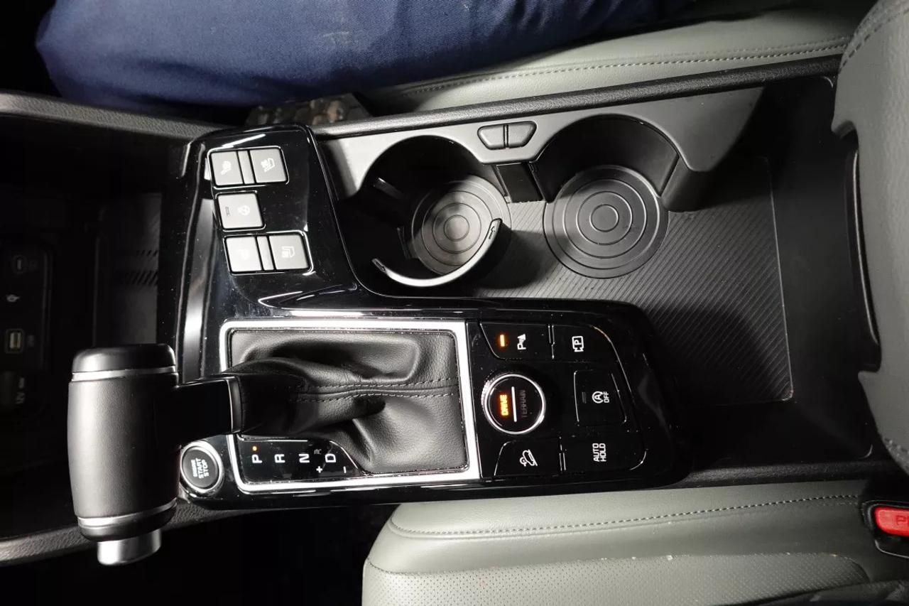 2023 Kia Sportage X-LINE LIMITED   AWD   HEATED SEATS   HEATED WHEEL Photo