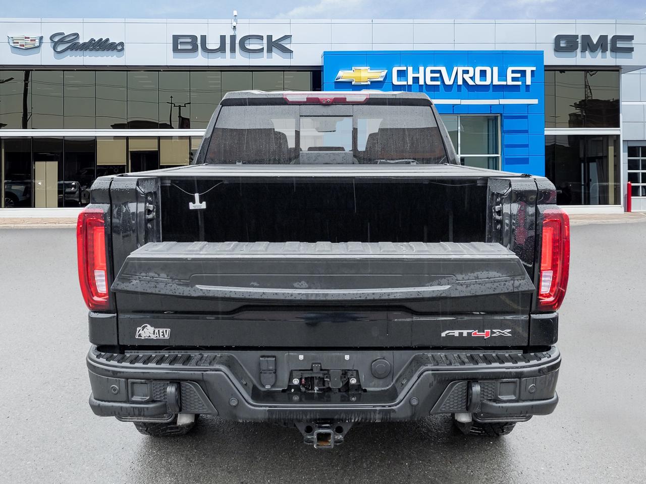 2024 GMC Sierra 1500 AT4-X, 6.2L, AEV OFF-ROAD PKG, 18" BLACK WHEELS Photo