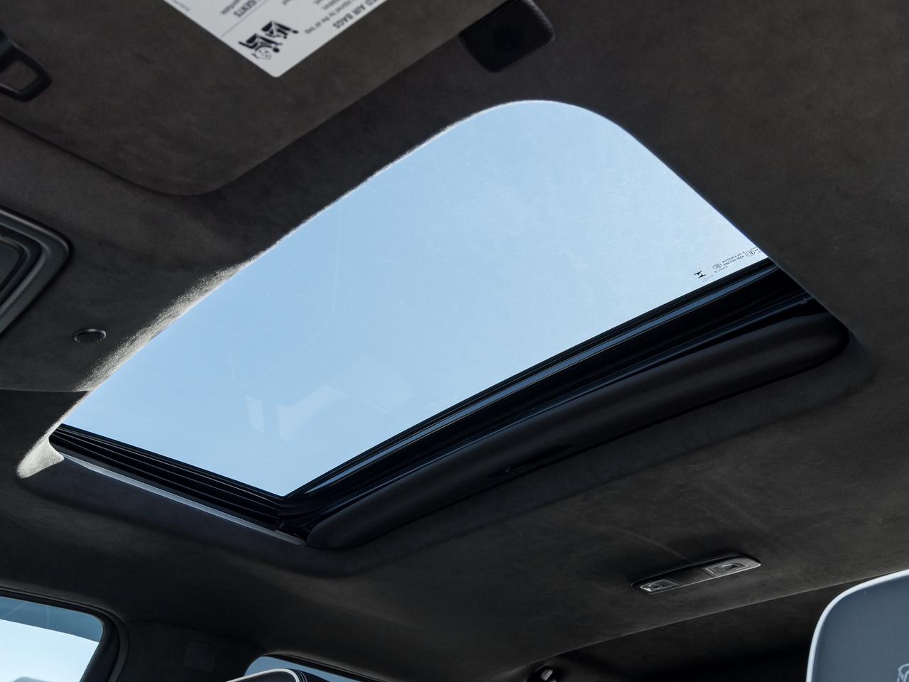 2024 GMC Sierra 1500 AT4-X, 6.2L, AEV OFF-ROAD PKG, 18" BLACK WHEELS Photo