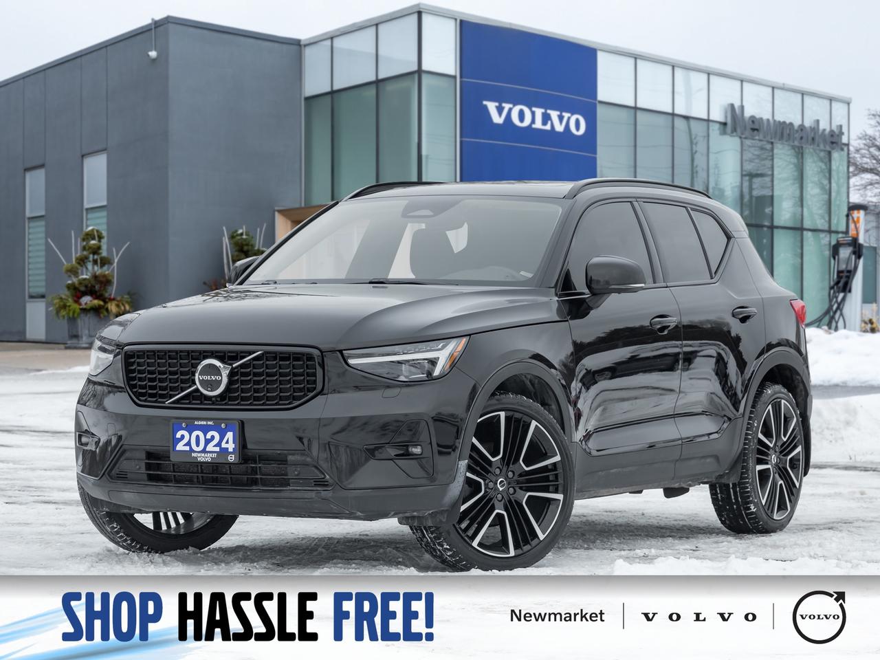 2024 Volvo XC40 B5 AWD Ultimate Dark Theme TRADE IN NEW TIRES CPO Photo