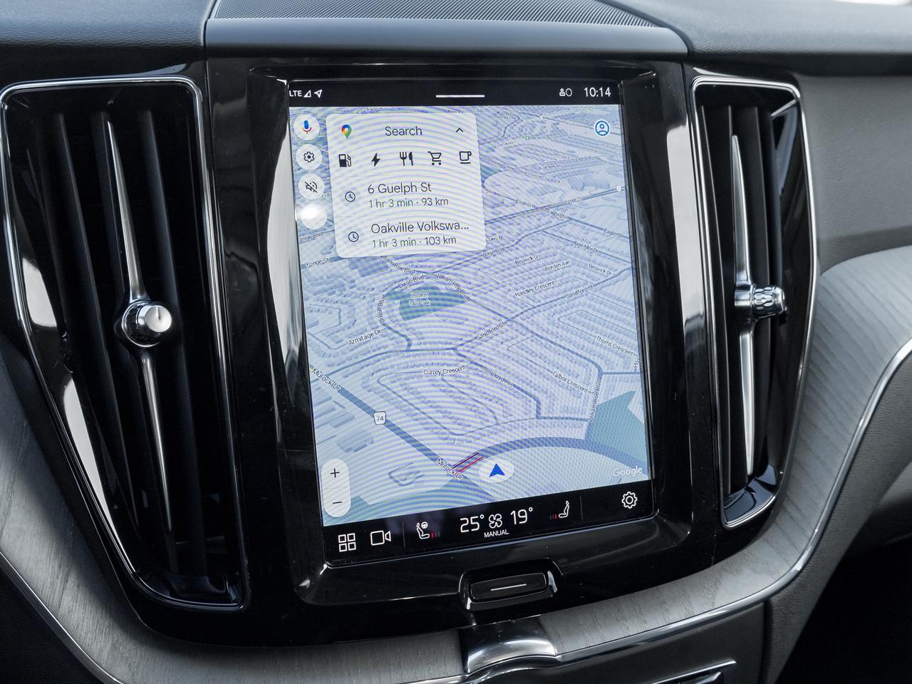 2025 Volvo XC60 Plug-In Hybrid T8 AWD Plus Dark Theme  CPO FINANCE RATE FR 3.49%* Photo