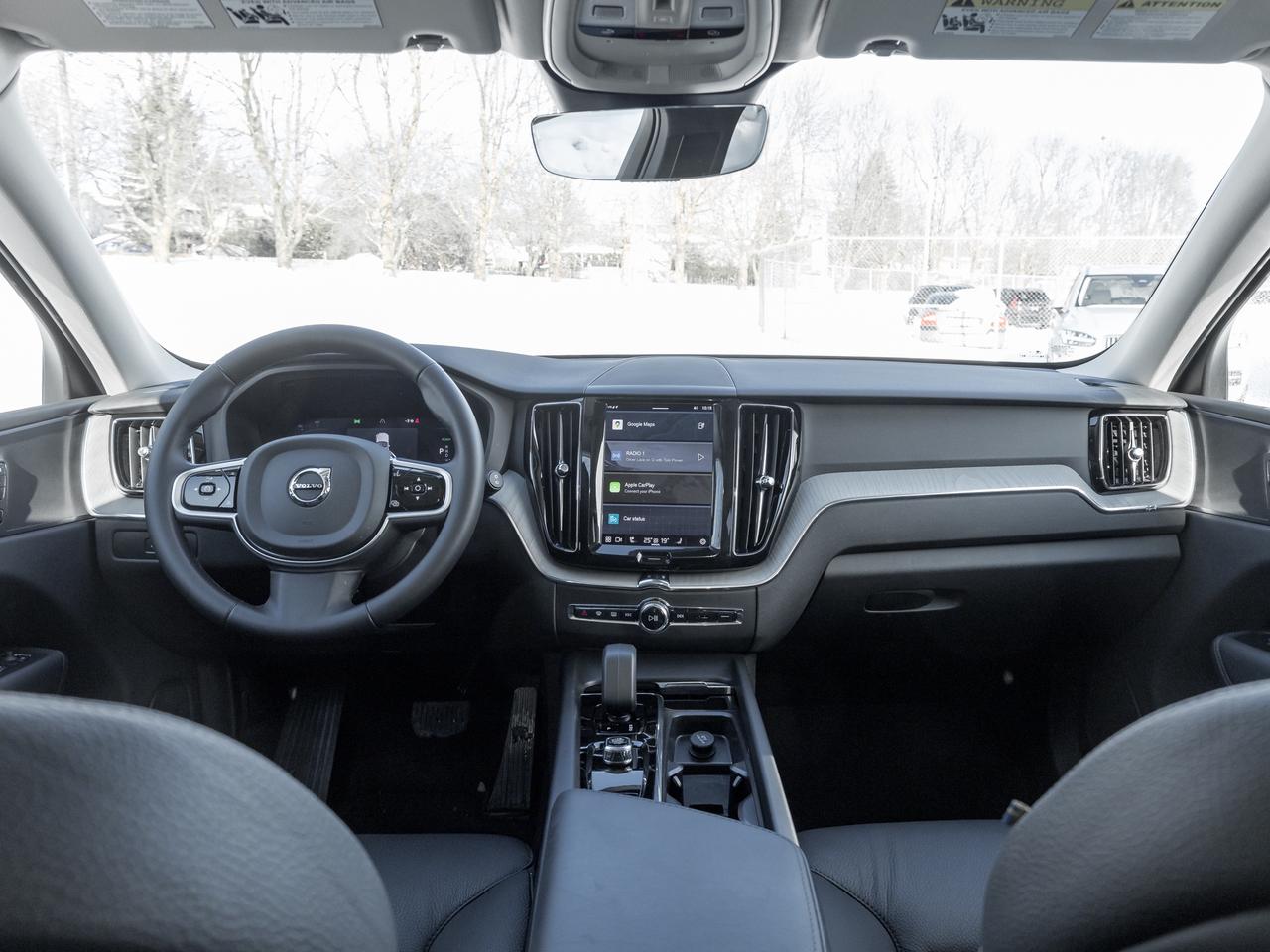 2025 Volvo XC60 Plug-In Hybrid T8 AWD Plus Dark Theme  CPO FINANCE RATE FR 3.49%* Photo
