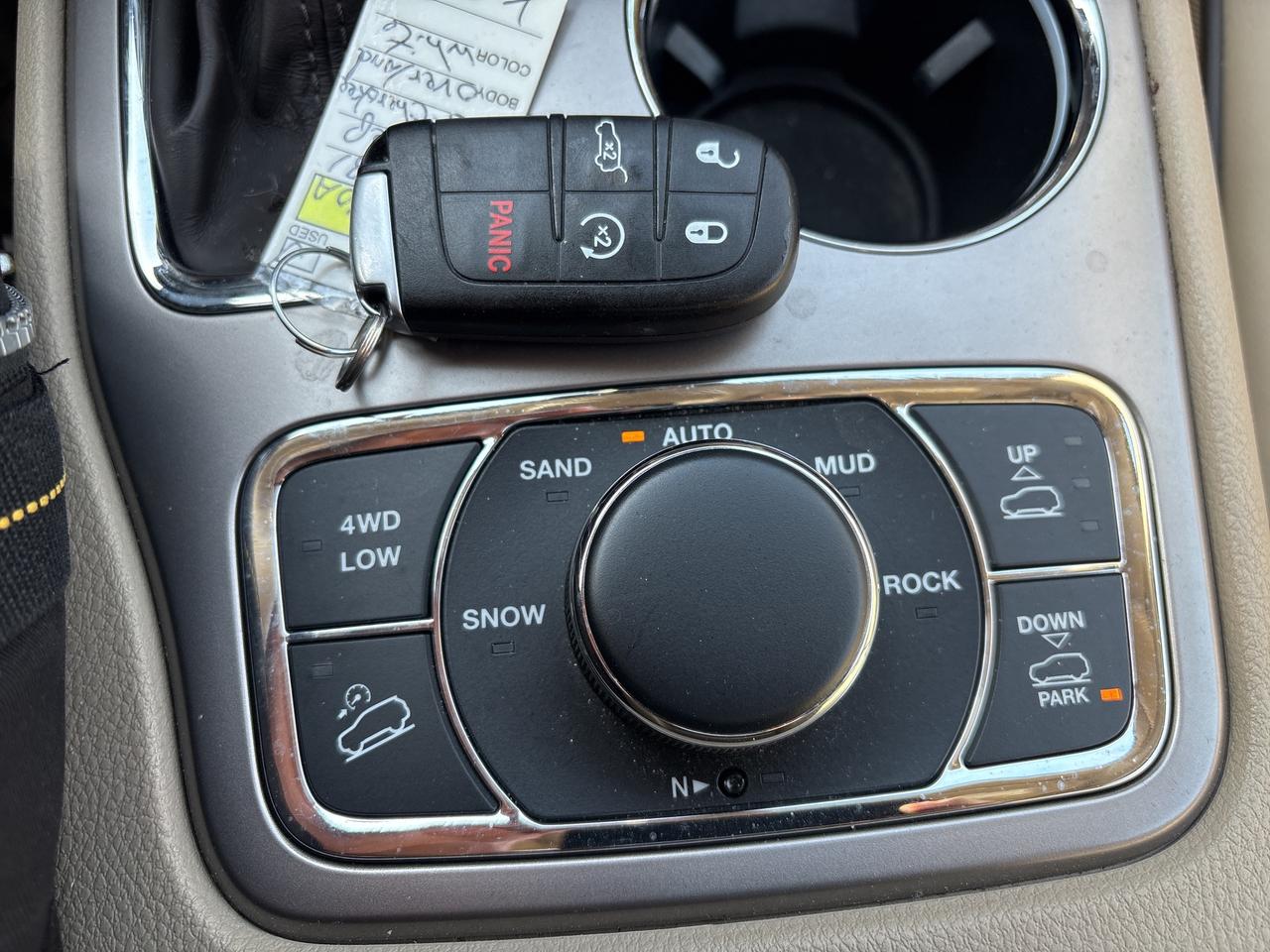 2021 Jeep Grand Cherokee Overland Photo