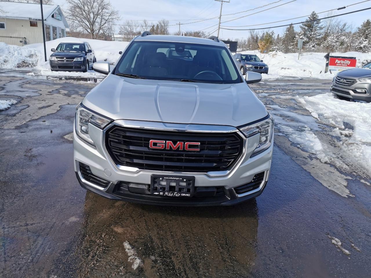 2022 GMC Terrain SLE Photo