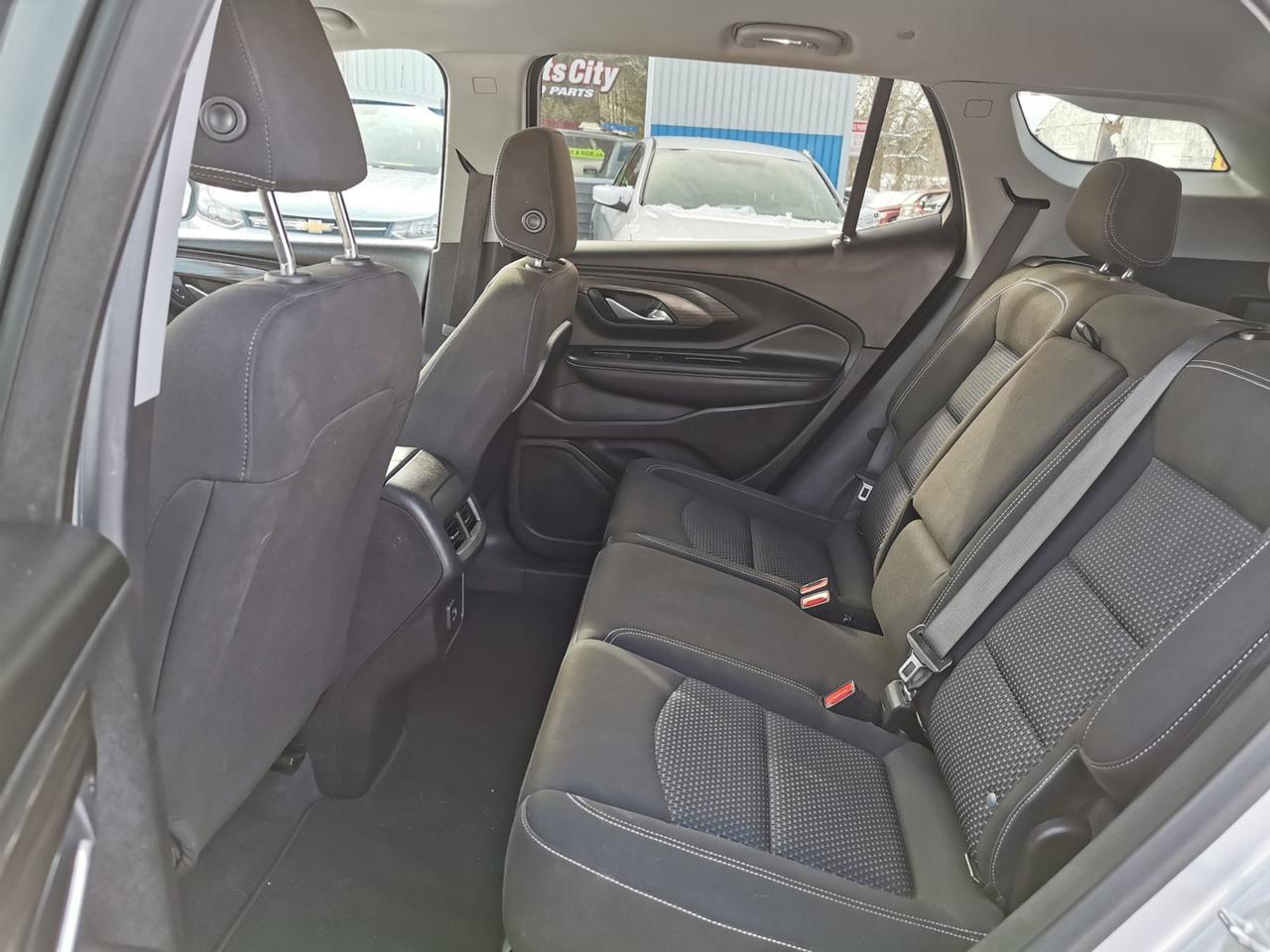 2022 GMC Terrain SLE Photo