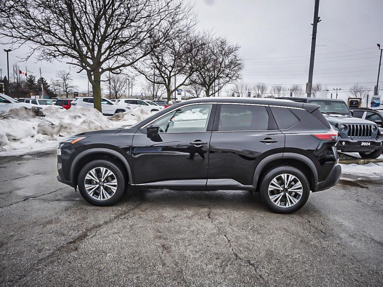 2023 Nissan Rogue  Photo